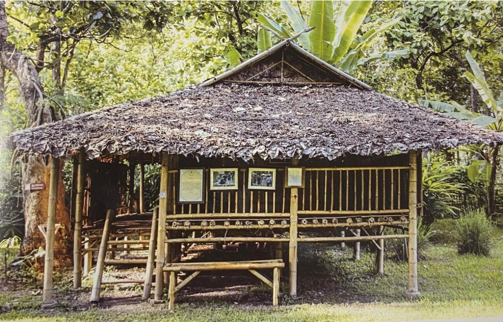 เรือนเครื่องผูก