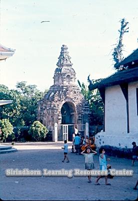 pc000169.jpg